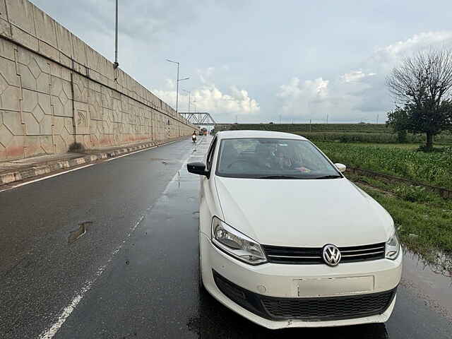 Second Hand Volkswagen Polo [2010-2012] Highline1.2L (P) in Firozabad