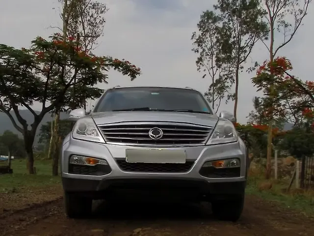 Used 2014 Ssangyong Rexton RX7 for sale in Pune at Rs.4,25,000 - CarWale
