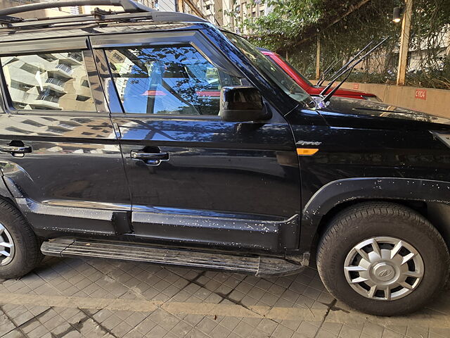 Second Hand Mahindra TUV300 [2015-2019] T6 Plus in Mumbai