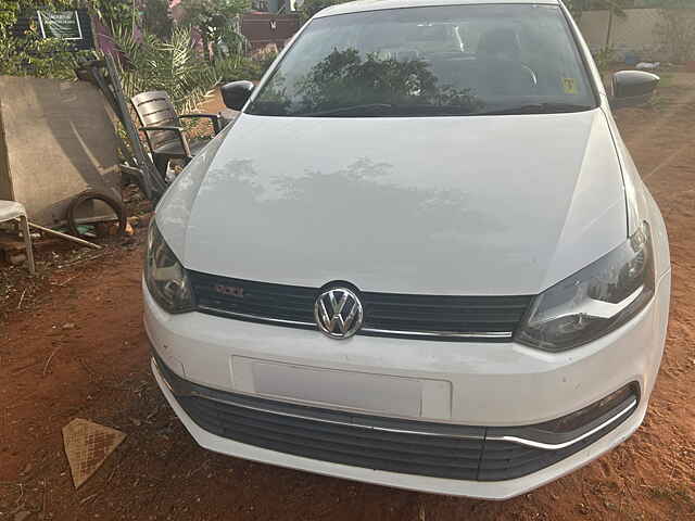 Second Hand Volkswagen Polo [2014-2015] Highline1.2L (P) in Coimbatore