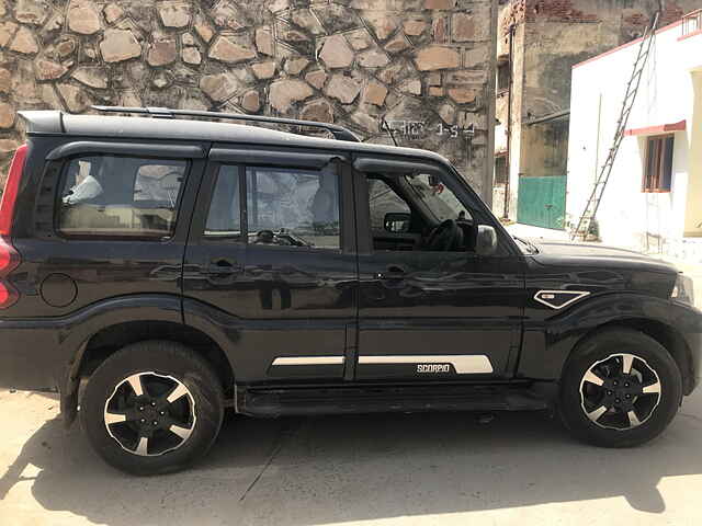 Second Hand Mahindra Scorpio S11 MT 7S CC [2022] in Jaipur