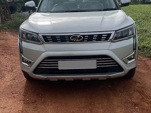 Second Hand Mahindra XUV300 [2019-2024] W8 (O) 1.2 Petrol AMT [2021] in Tiruppur