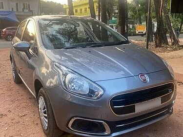 Second Hand Fiat Punto Evo Dynamic Multijet 1.3 90 hp in Ahmedabad