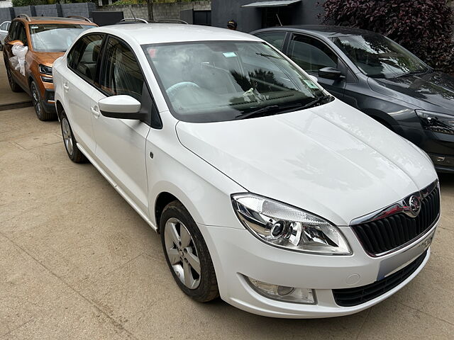 Second Hand Skoda Rapid [2015-2016] 1.6 MPI Style Plus AT in Bangalore