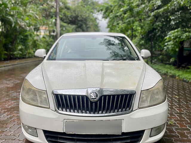 Second Hand Skoda Laura Ambiente 1.8 TSI in Mumbai