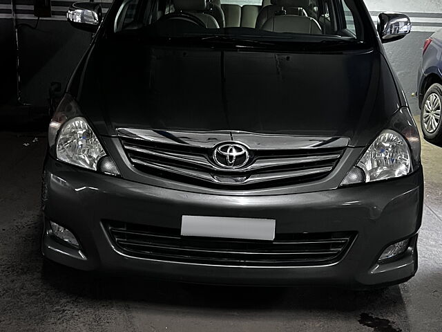 Second Hand Toyota Innova [2009-2012] 2.5 VX 7 STR in Bangalore