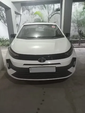 Second Hand Tata Altroz Creative Petrol 1.2L Automatic (AMT) in Gaya Second Hand Tata Altroz Creative Petrol 1.2L Automatic (AMT) in Gaya