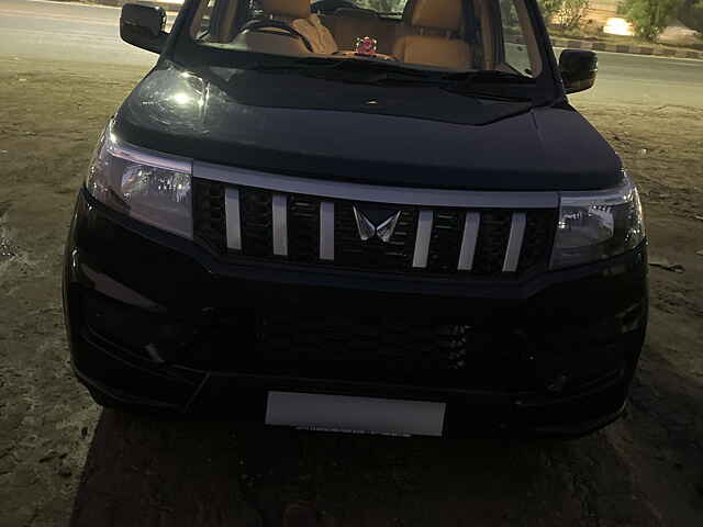 Second Hand Mahindra Bolero Neo N8 in Hapur