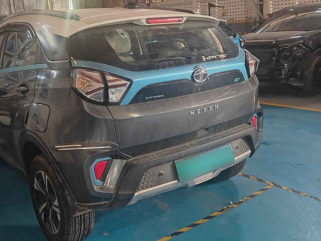 Second Hand Tata Nexon EV Max XZ Plus Lux 7.2 KW Fast Charger [2022-2023] in Navi Mumbai