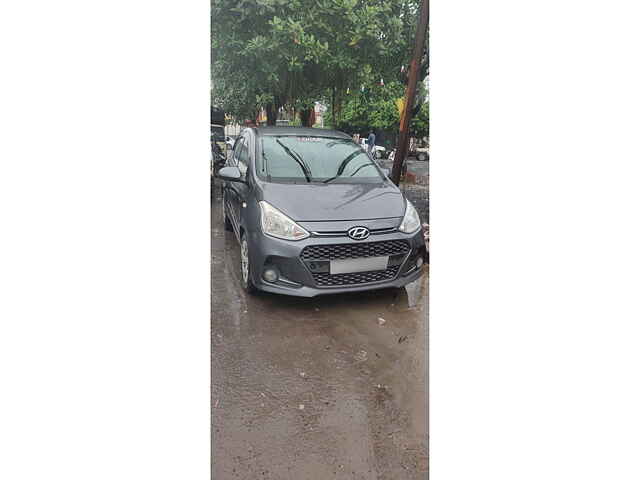 Second Hand Hyundai Grand i10 Sportz (O) U2 1.2 CRDi [2017-2018] in Surat