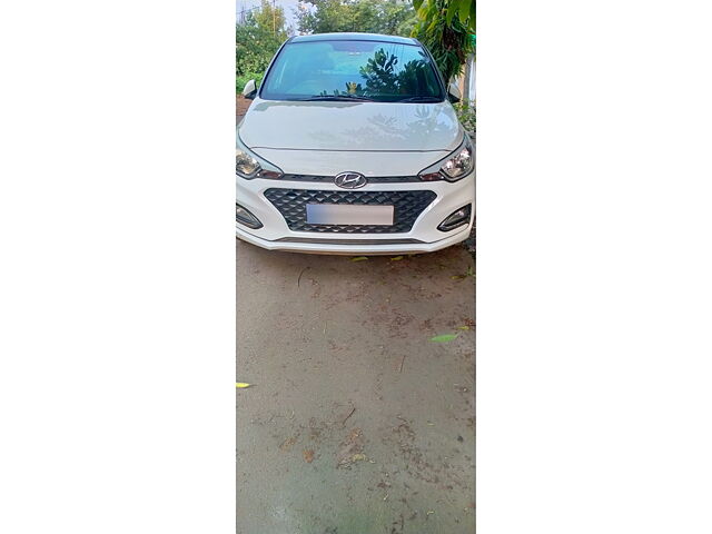 Second Hand Hyundai Elite i20 [2017-2018] Asta 1.2 Dual Tone in Nashik