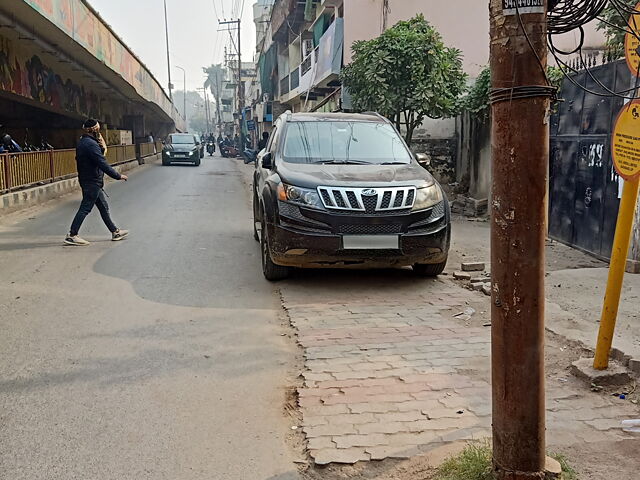 Second Hand Mahindra XUV500 [2011-2015] W8 in Mirzapur