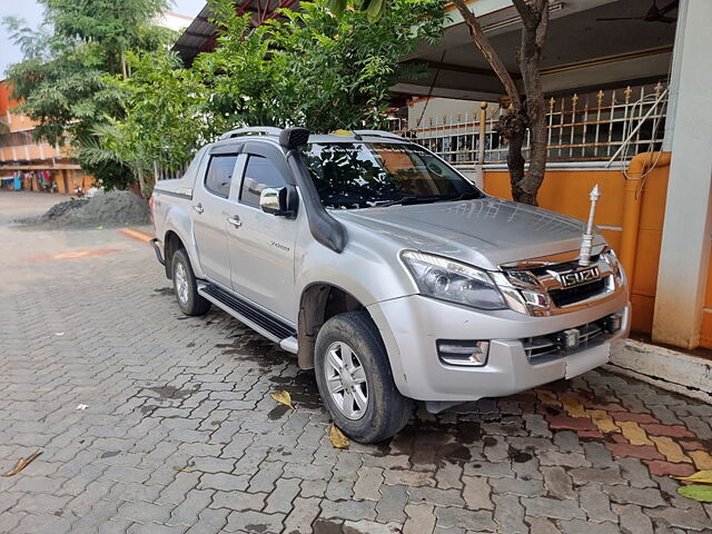 Second Hand Isuzu D-MAX V-Cross [2018-2019] High in Chennai