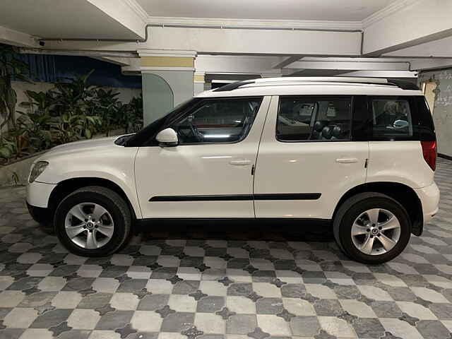 Second Hand Skoda Yeti [2010-2014] Active 2.0 TDI CR 4x2 in Hyderabad