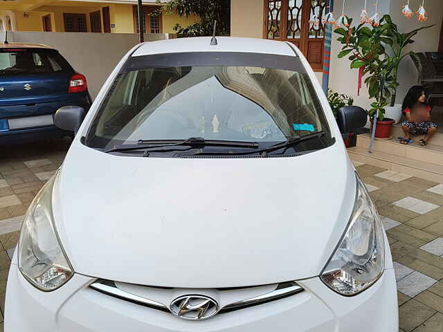 Second Hand Hyundai Eon Magna + in Thrissur