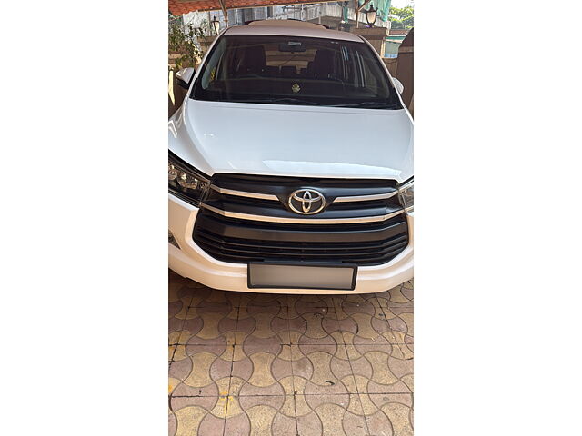 Second Hand Toyota Innova Crysta [2016-2020] 2.4 G 7 STR [2016-2017] in Mumbai