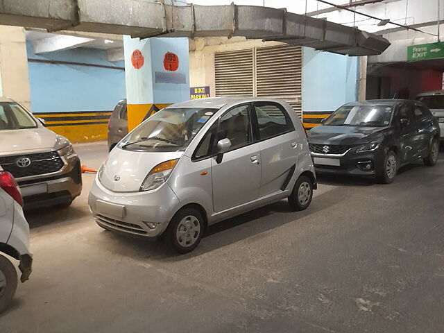 Second Hand Tata Nano [2011-2013] LX in Delhi