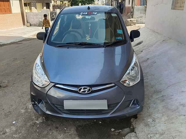 Second Hand Hyundai Eon D-Lite + in Porbandar