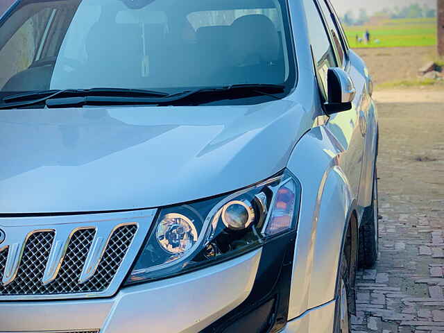 Second Hand Mahindra XUV500 [2015-2018] W6 in Nawanshahr