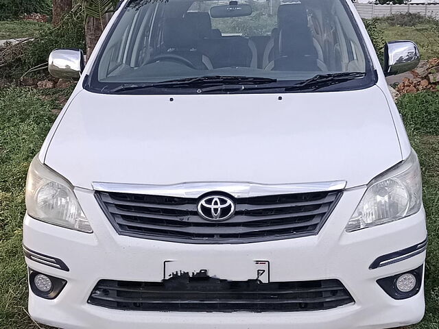 Second Hand Toyota Innova [2012-2013] 2.5 E MS 7 STR BS-IV in Hyderabad