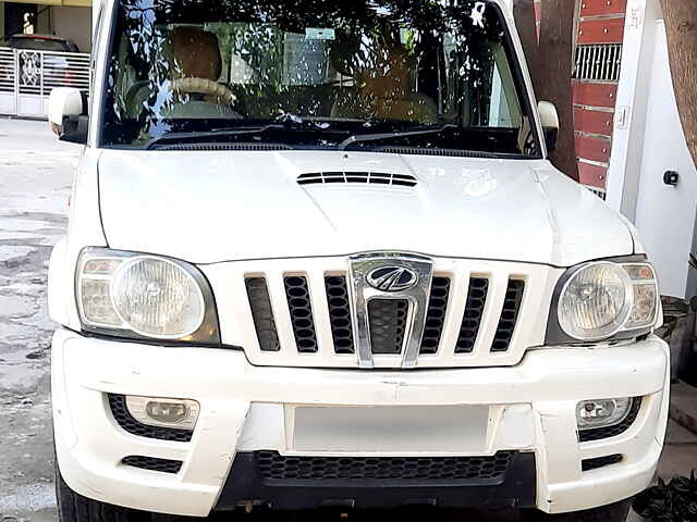 Second Hand Mahindra Scorpio [2009-2014] VLX 2WD Airbag AT BS-IV in Bareilly