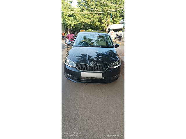 Second Hand Skoda Rapid Style 1.6 MPI in Tirunelveli