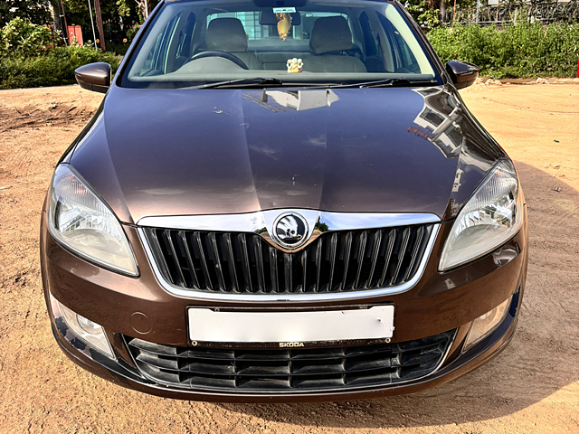 Second Hand Skoda Rapid [2015-2016] 1.5 TDI CR Ambition AT in Hyderabad