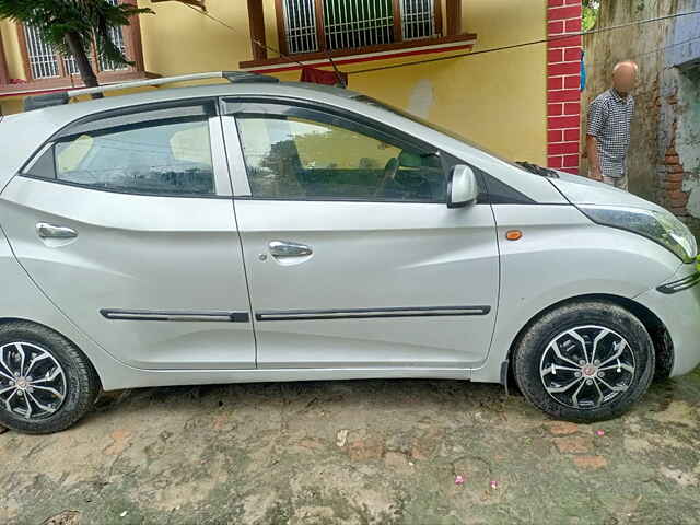 Second Hand Hyundai Eon Sportz in Gopalganj