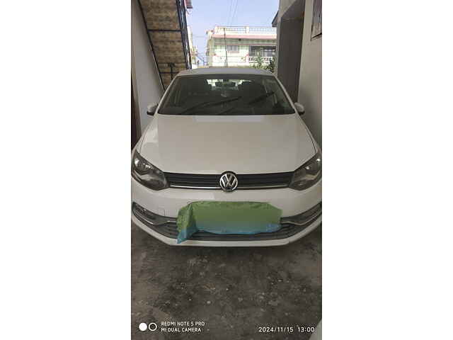 Second Hand Volkswagen Polo [2016-2019] Highline1.2L (P) in Dehradun