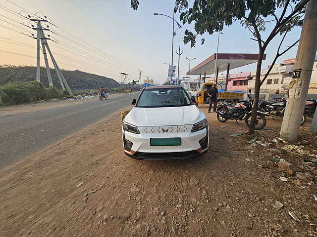 Second Hand Mahindra XUV400 EL 39.4 KWH Dual Tone in Kurnool