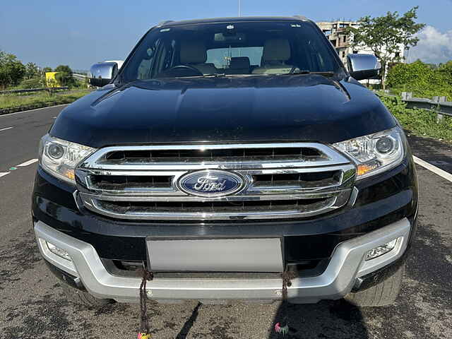 Second Hand Ford Endeavour [2016-2019] Titanium 3.2 4x4 AT in Madurai