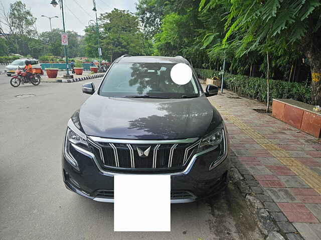 Second Hand Mahindra XUV700 AX 7 Luxury Pack Petrol AT 7 STR [2023-2024] in Delhi