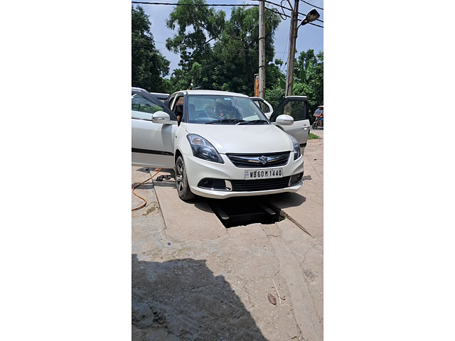 Second Hand Maruti Suzuki Swift Dzire [2015-2017] VXI in Uttar Dinajpur