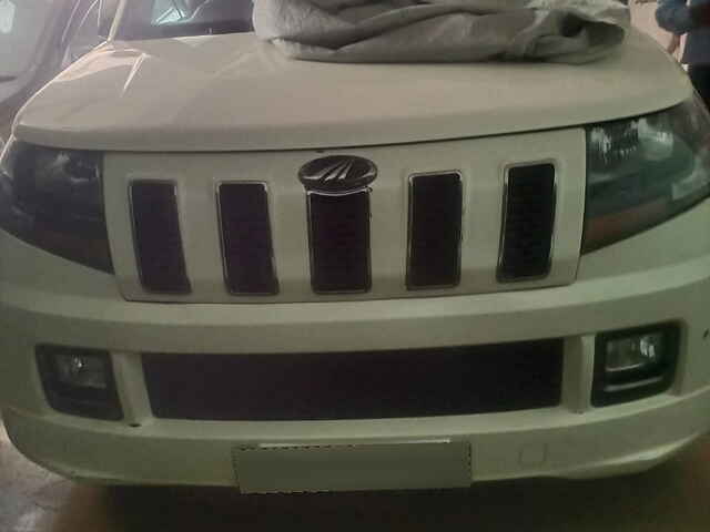 Second Hand Mahindra TUV300 [2015-2019] T10 in Meerut