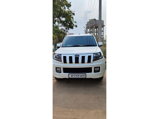 Second Hand Mahindra TUV300 [2015-2019] T10 in Naidupeta