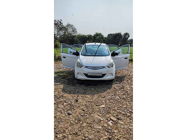 Second Hand Hyundai Eon Magna + in Vadodara