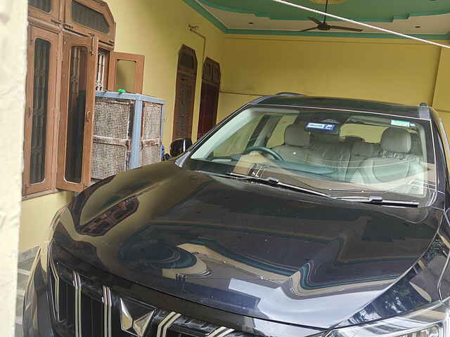 Second Hand Mahindra XUV700 AX 7 Diesel MT 7 STR [2023-2024] in Aligarh