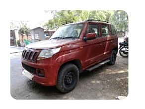 Second Hand Mahindra TUV300 [2015-2019] T6 in Delhi