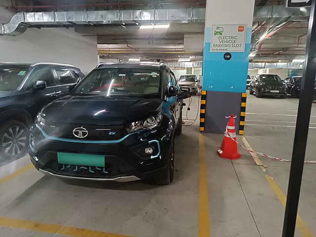 Second Hand Tata Nexon EV Prime XZ Plus LUX in Madanapalle