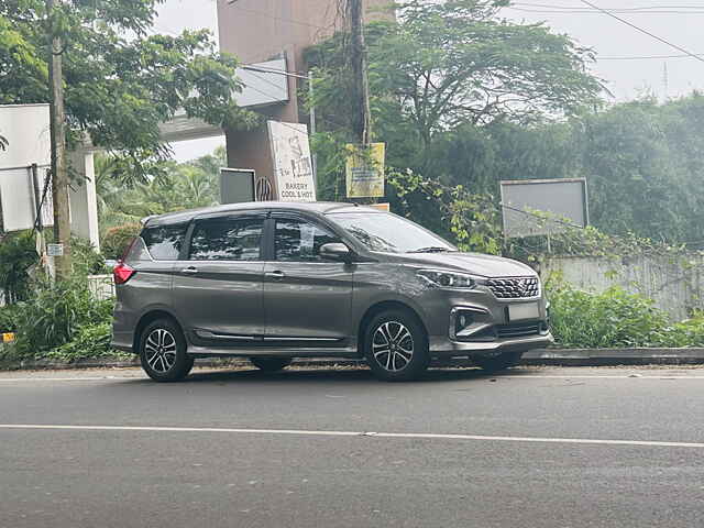 Second Hand Maruti Suzuki Ertiga ZXi (O) in Wayanad