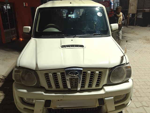 Second Hand Mahindra Scorpio [2009-2014] VLX 2WD Airbag AT BS-IV in Mathura