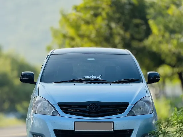 Second Hand Toyota Innova [2009-2012] 2.5 E 7 STR in Madurai