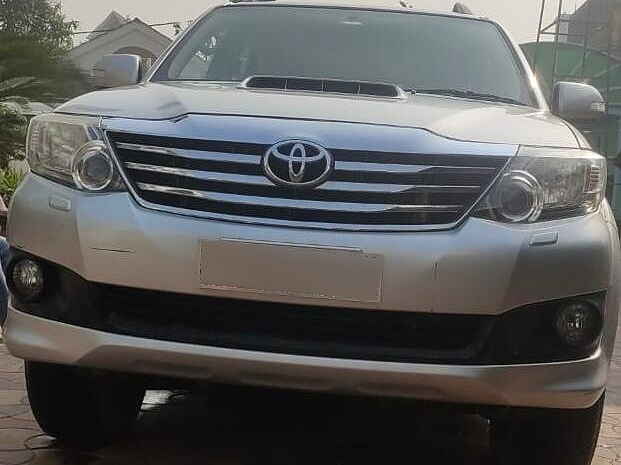 Second Hand Toyota Fortuner [2012-2016] 3.0 4x2 MT in Lucknow