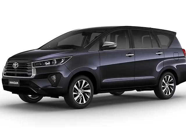 Second Hand टोयोटा इनोवा क्रिस्टा gx 2.4 एटी 8 सीटर in वर्धा