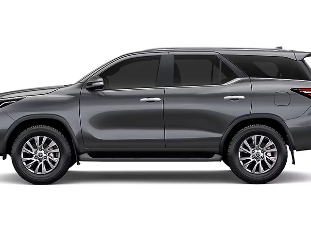2021 Toyota Fortuner 4x4 4WD Diesel 2.8L Turbo 6 Speed Manual 1
