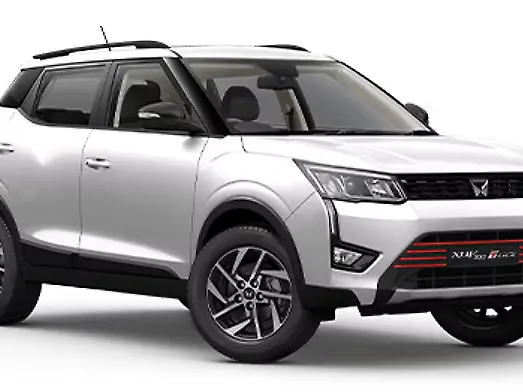 Second Hand महिंद्रा XUV300 w6 in अनंतनाग