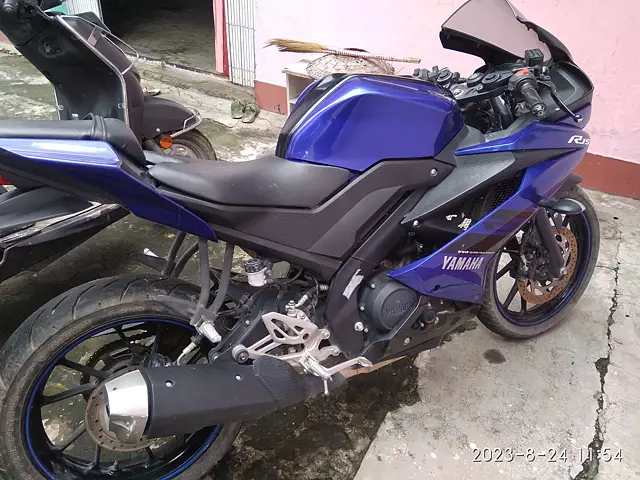 r15 v3 second hand
