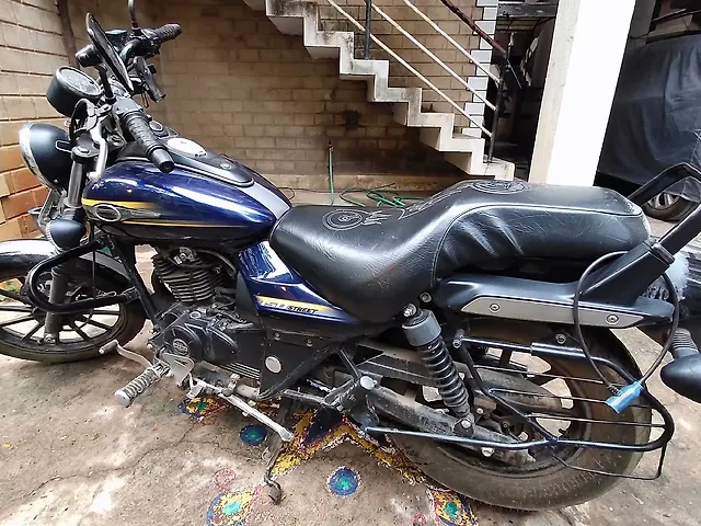 second hand bike avenger 150