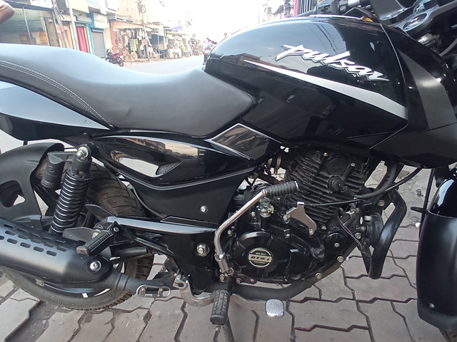 Pulsar 125 2nd online hand