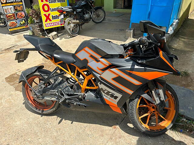 2 hand best sale ktm rc 200